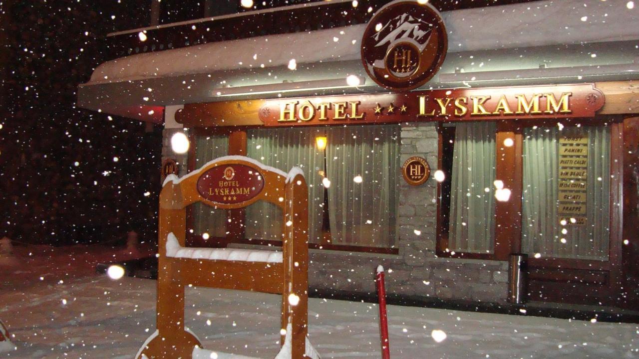 Hotel Lyskamm Breuil-Cervinia Esterno foto