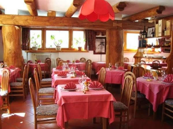 Hotel Lyskamm Breuil-Cervinia Esterno foto